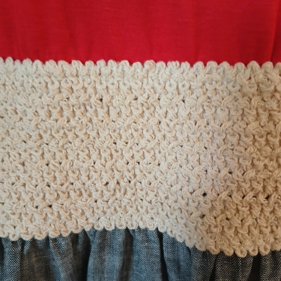 Marquis Junior's Mixed Media Chambray Knit Dress With Floral Applique Size M - Picture 3 of 11